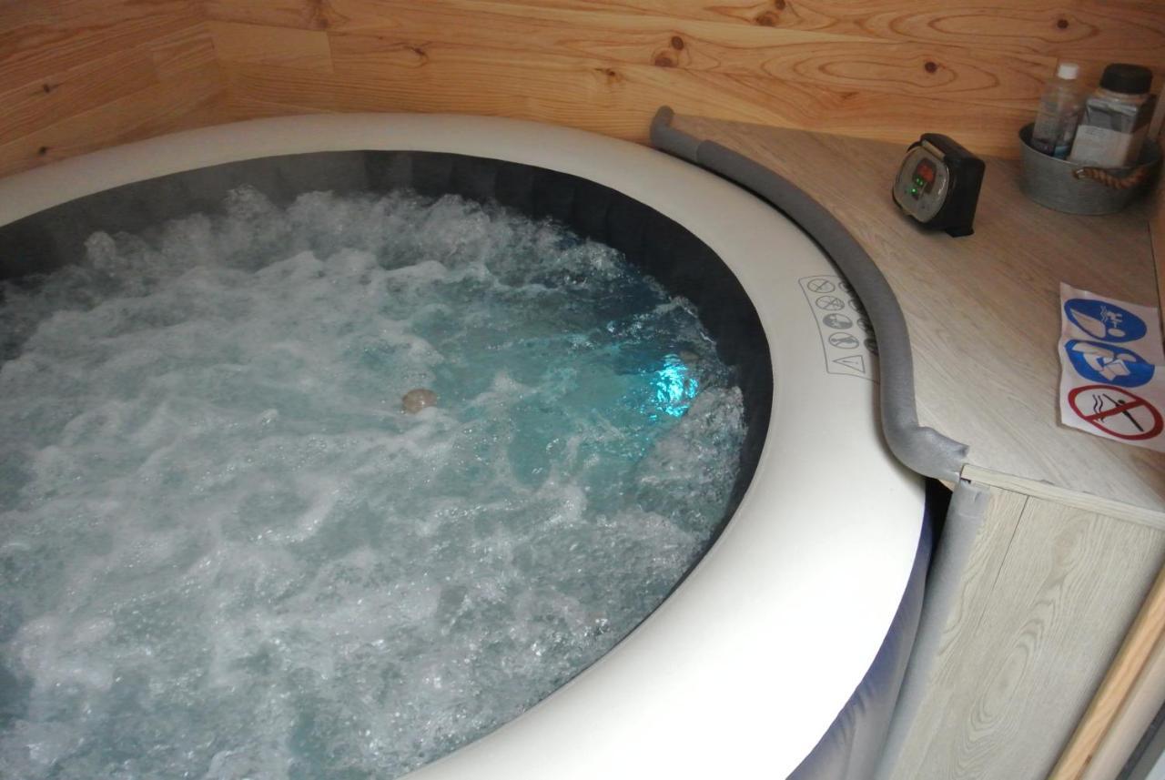 Gite Du Serre De Boudre Climatise, Spa Permanent Buisson Exteriör bild
