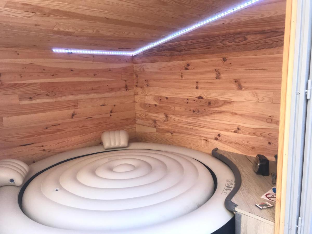 Gite Du Serre De Boudre Climatise, Spa Permanent Buisson Exteriör bild