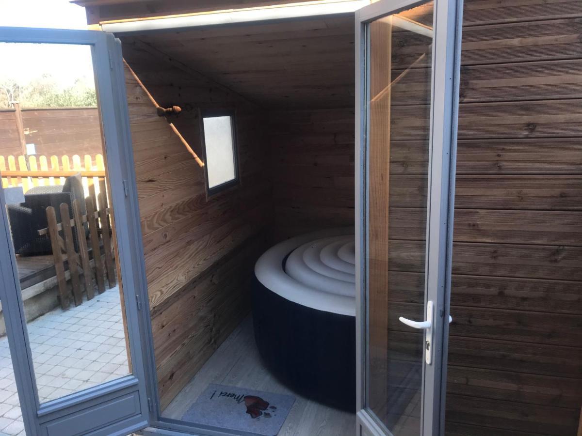 Gite Du Serre De Boudre Climatise, Spa Permanent Buisson Exteriör bild