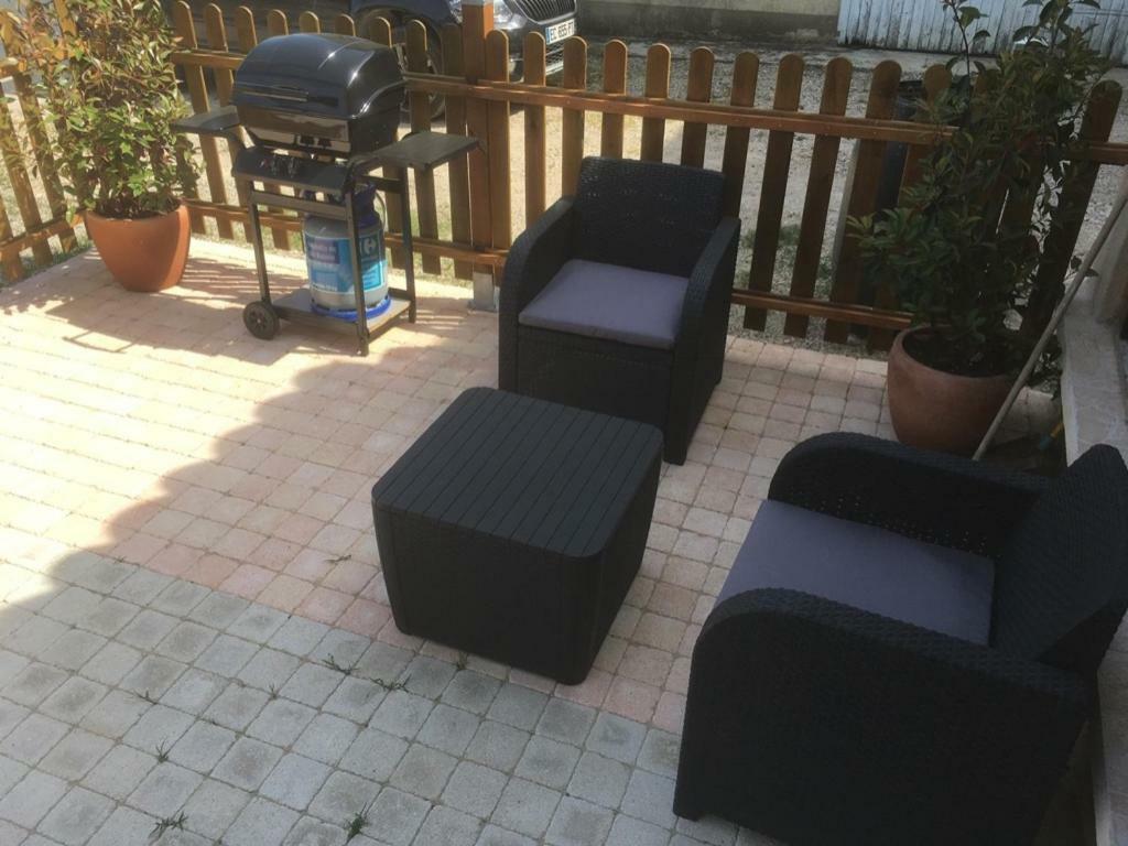 Gite Du Serre De Boudre Climatise, Spa Permanent Buisson Exteriör bild