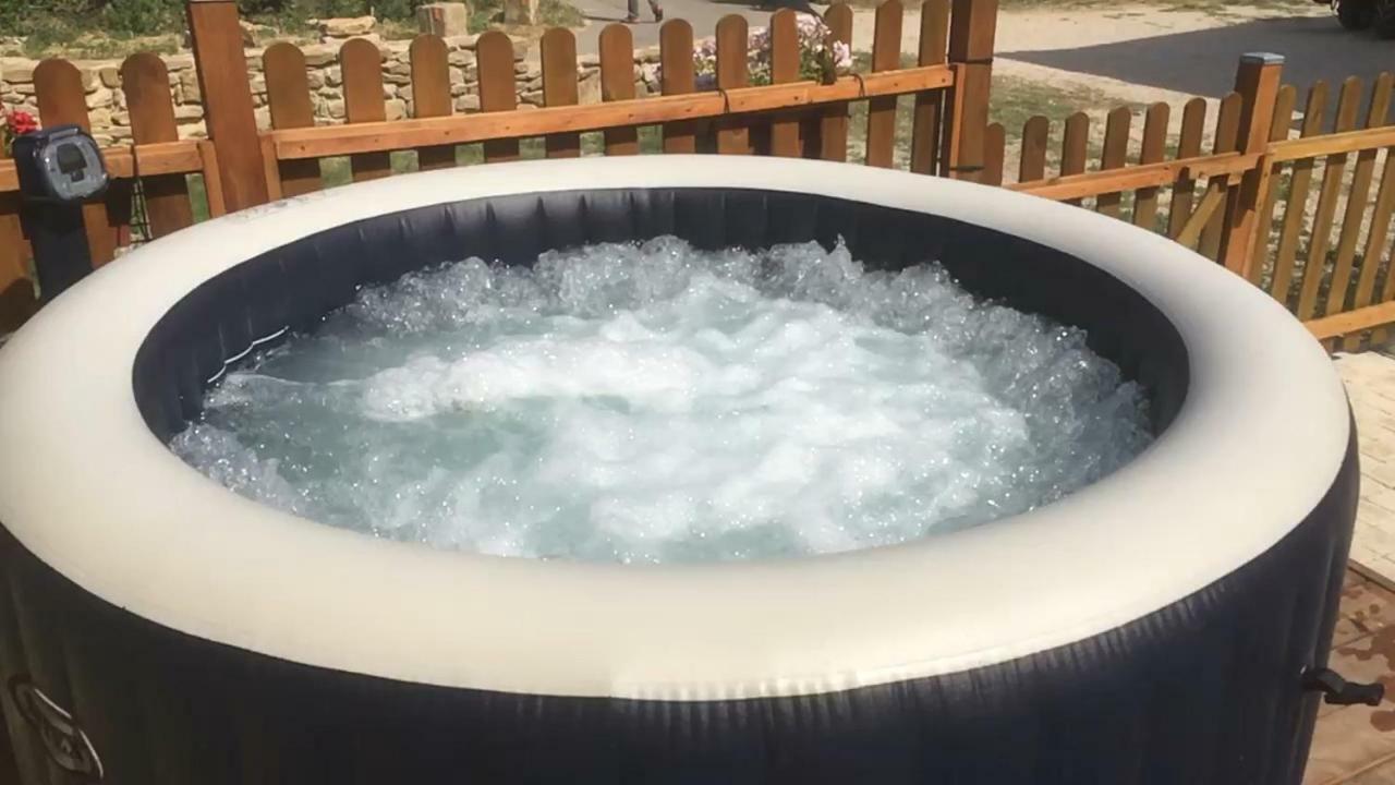 Gite Du Serre De Boudre Climatise, Spa Permanent Buisson Exteriör bild